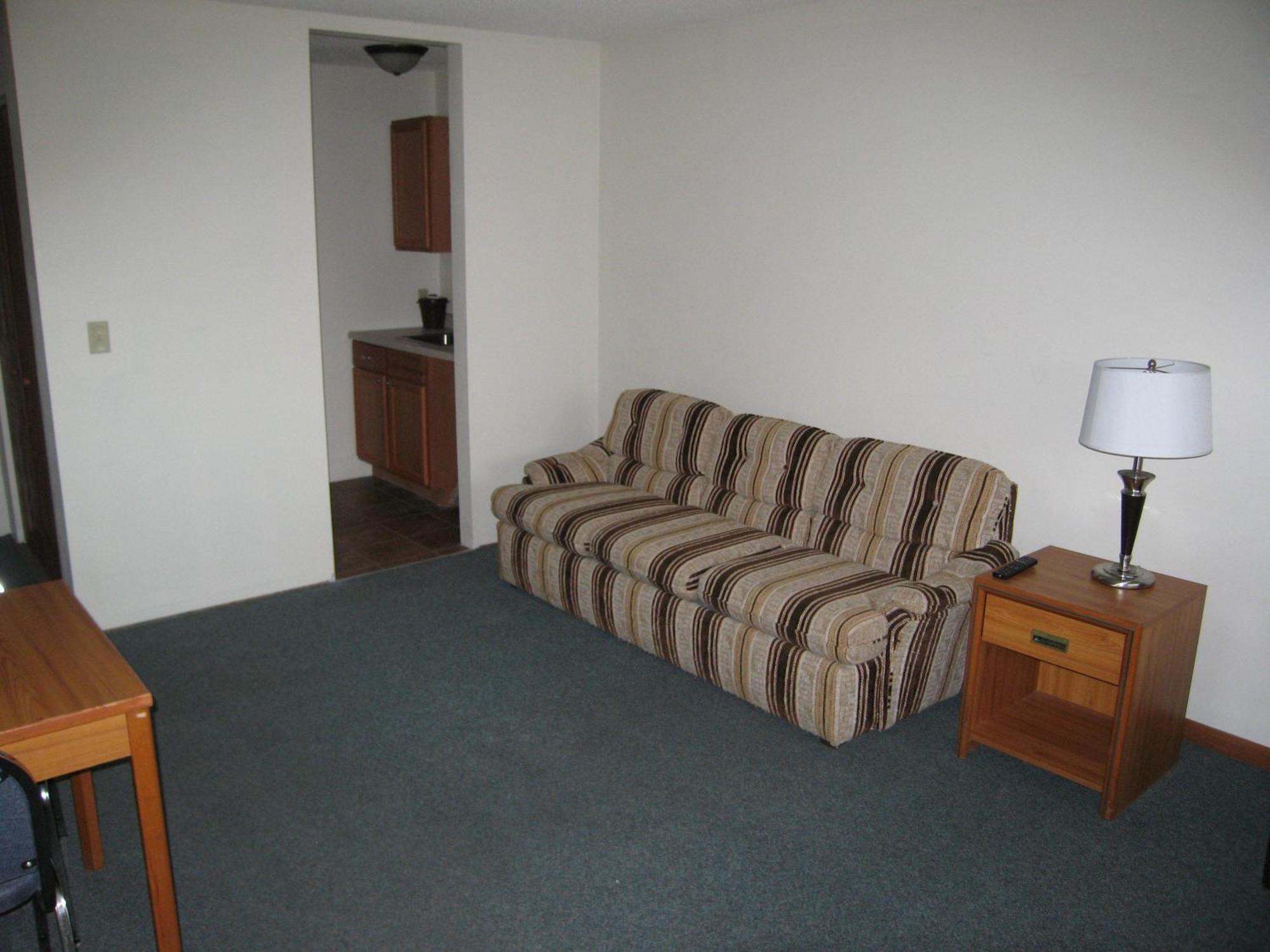 Travelers Lodge Marshall Rum bild