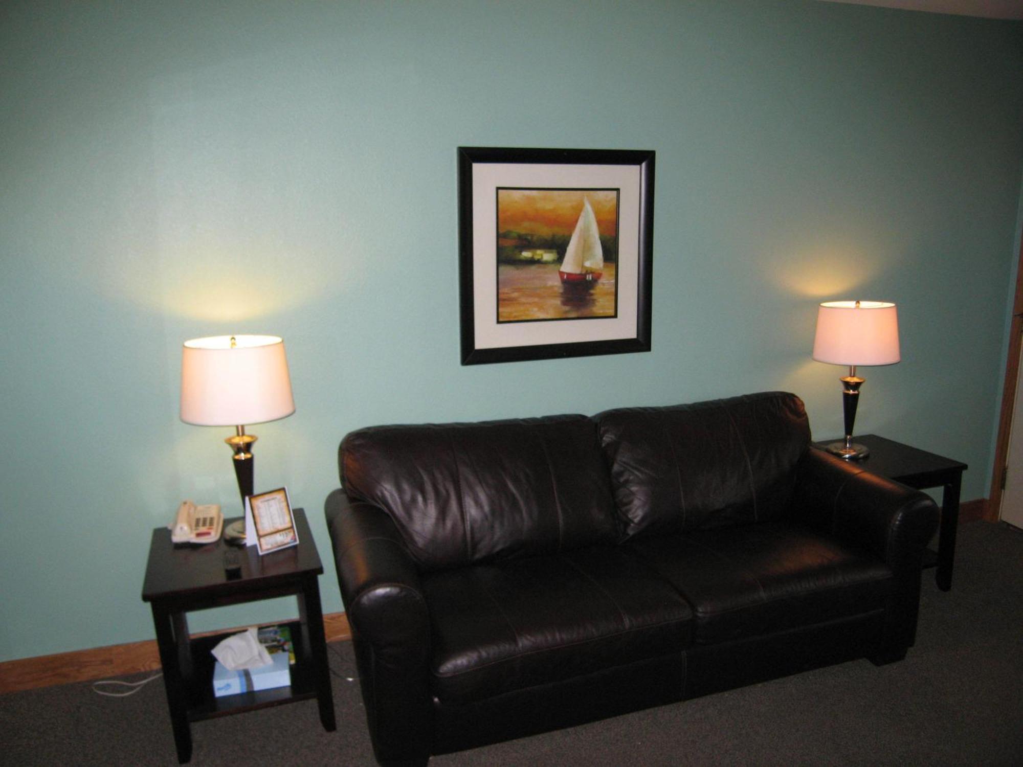 Travelers Lodge Marshall Rum bild