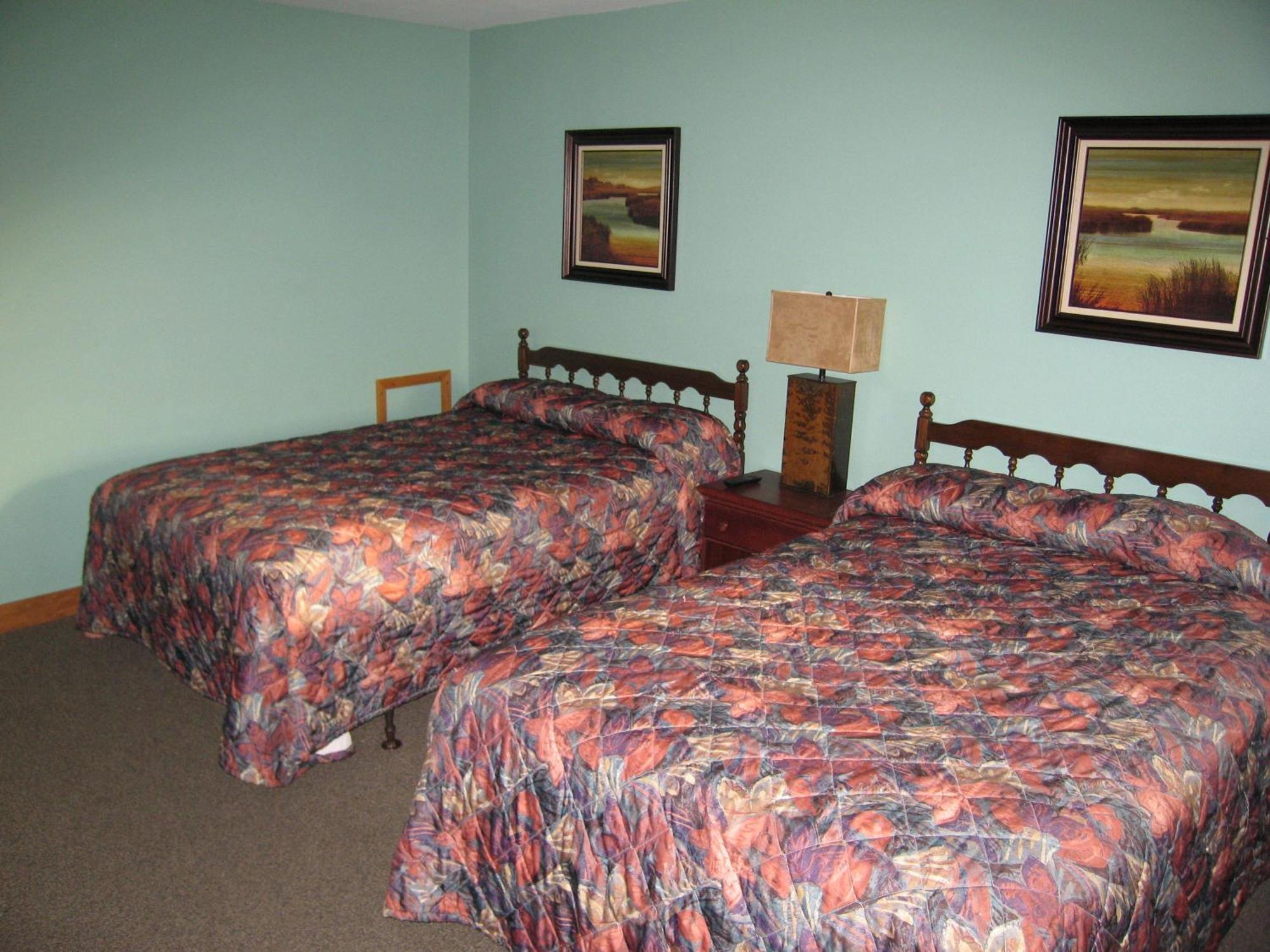 Travelers Lodge Marshall Rum bild