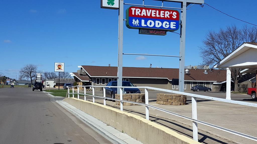 Travelers Lodge Marshall Exteriör bild